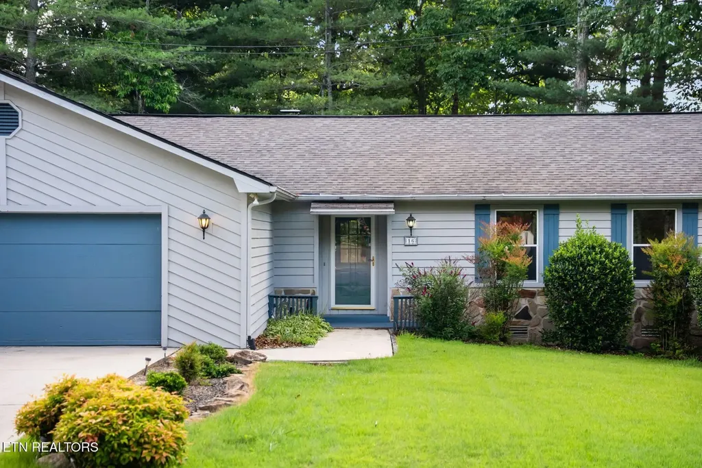 16 Trafalgar Lane Crossville TN 38558