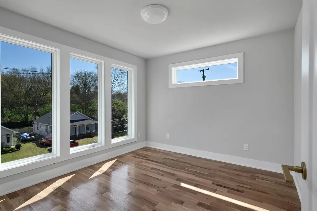 1936 Britt Place Nashville TN 37208