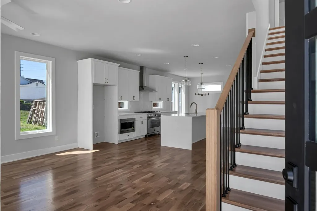 1936 Britt Place Nashville TN 37208