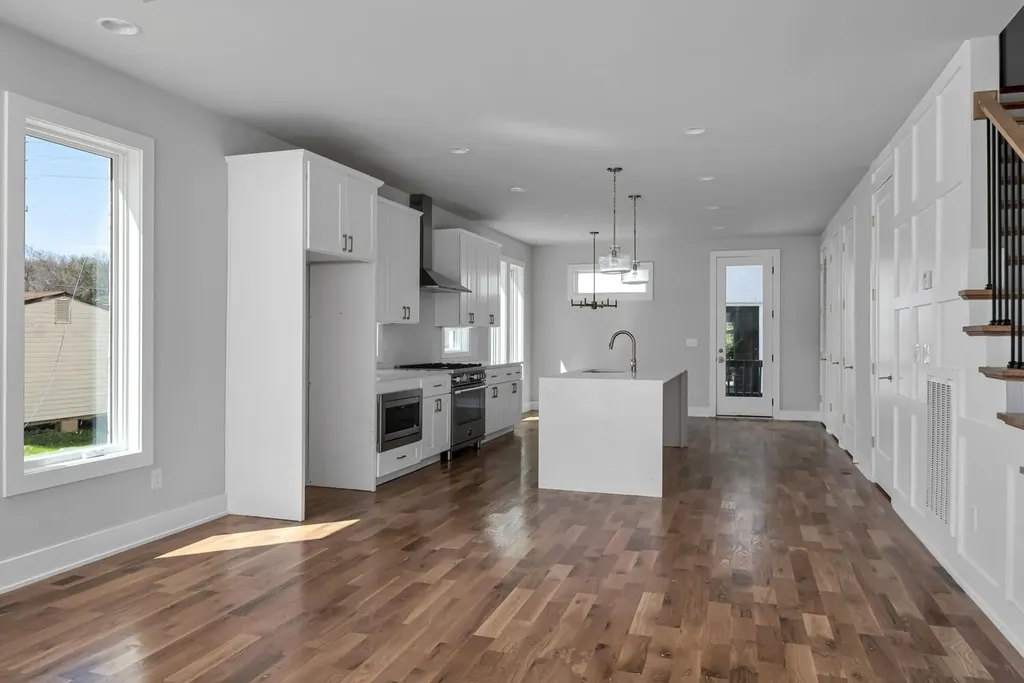 1936 Britt Place Nashville TN 37208