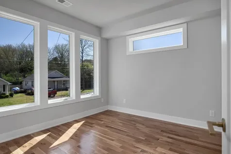 1936 Britt Place Nashville TN 37208