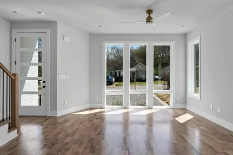 1936 Britt Place Nashville TN 37208