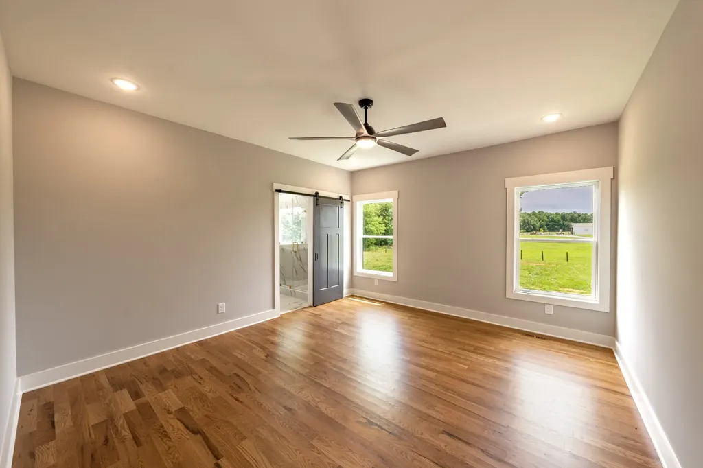 4398 Woodrow Wilson Road Springfield TN 37172