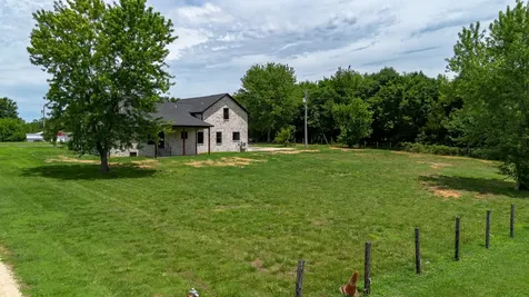 4398 Woodrow Wilson Road Springfield TN 37172