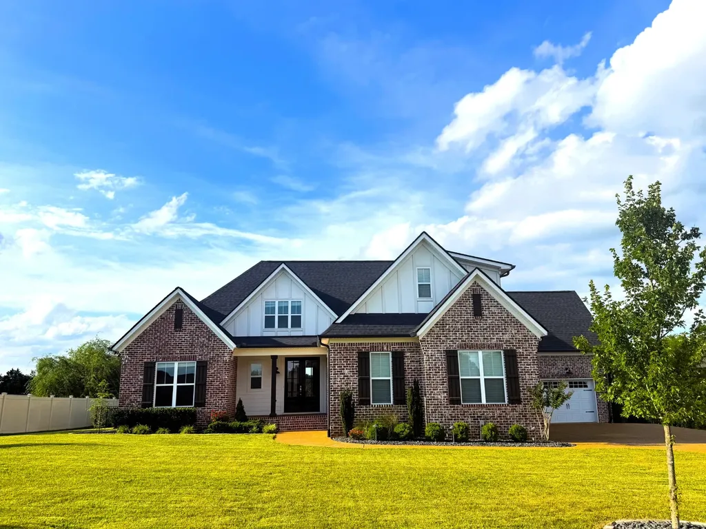 731 Farmington Drive Lebanon TN 37087