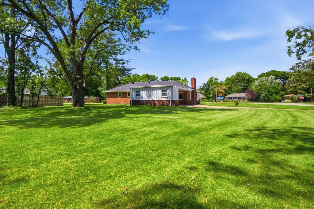 202 Derby Lane Franklin TN 37069