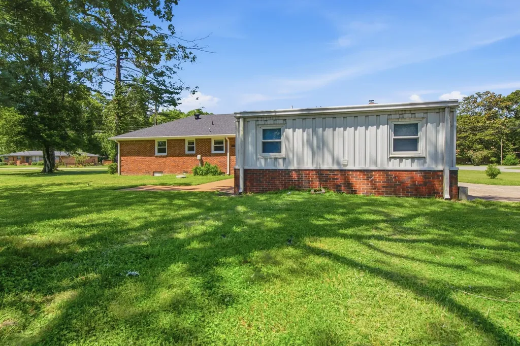 202 Derby Lane Franklin TN 37069