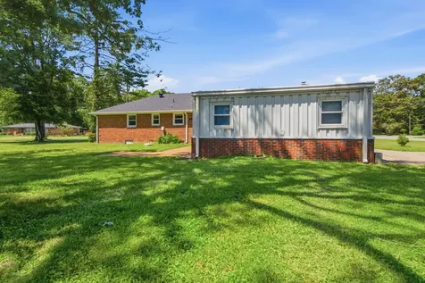 202 Derby Lane Franklin TN 37069