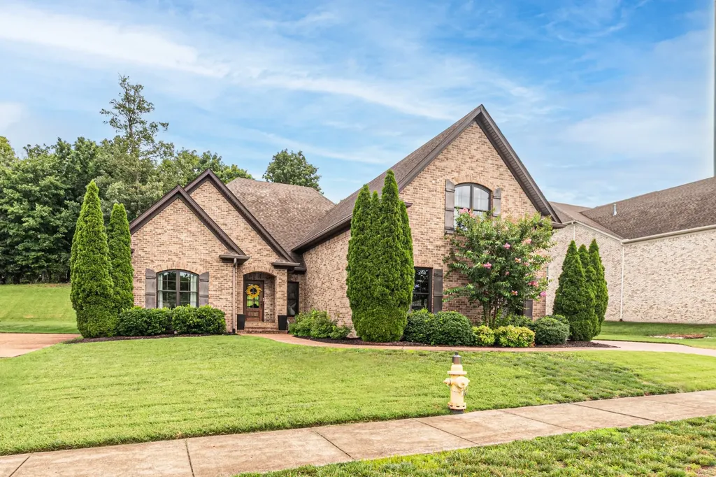 147 Fountain Brooke Drive Hendersonville TN 37075