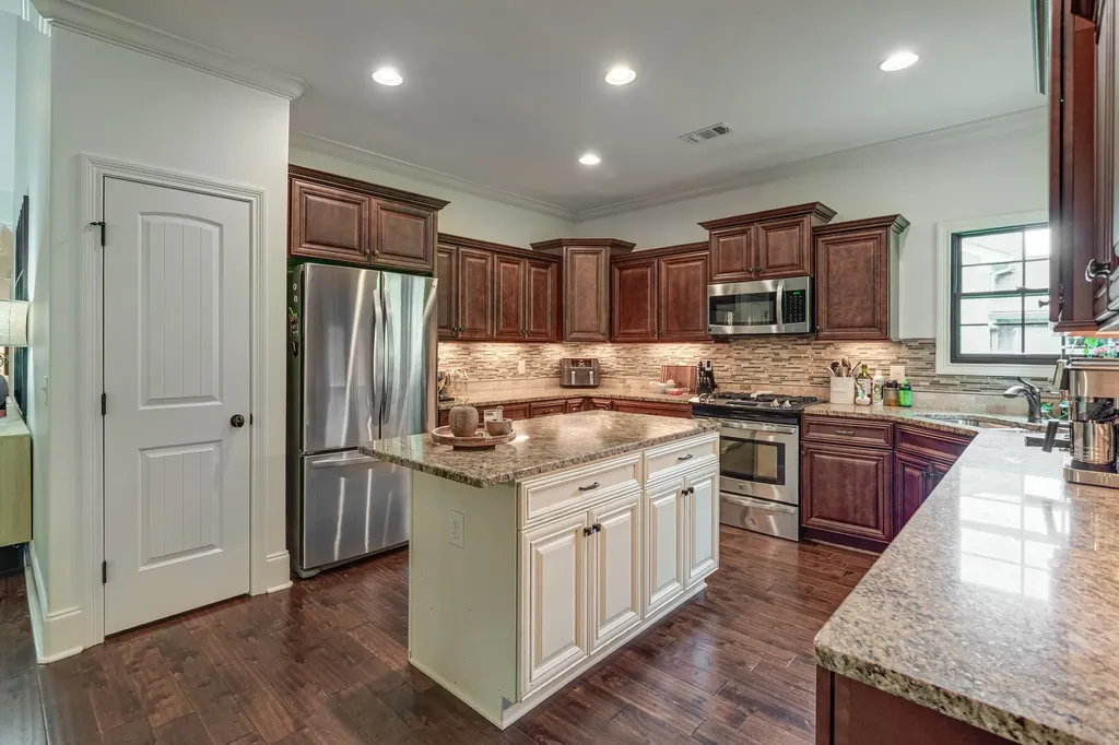 147 Fountain Brooke Drive Hendersonville TN 37075