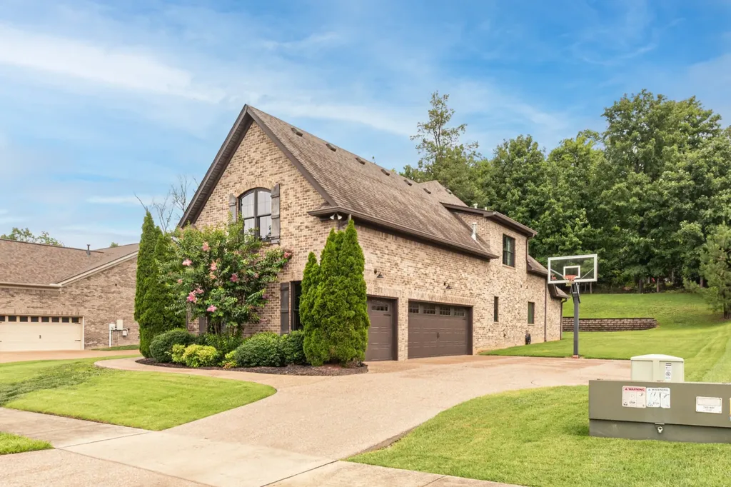 147 Fountain Brooke Drive Hendersonville TN 37075
