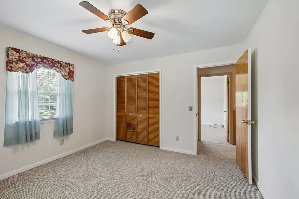 708 Hickory Street Centerville TN 37033