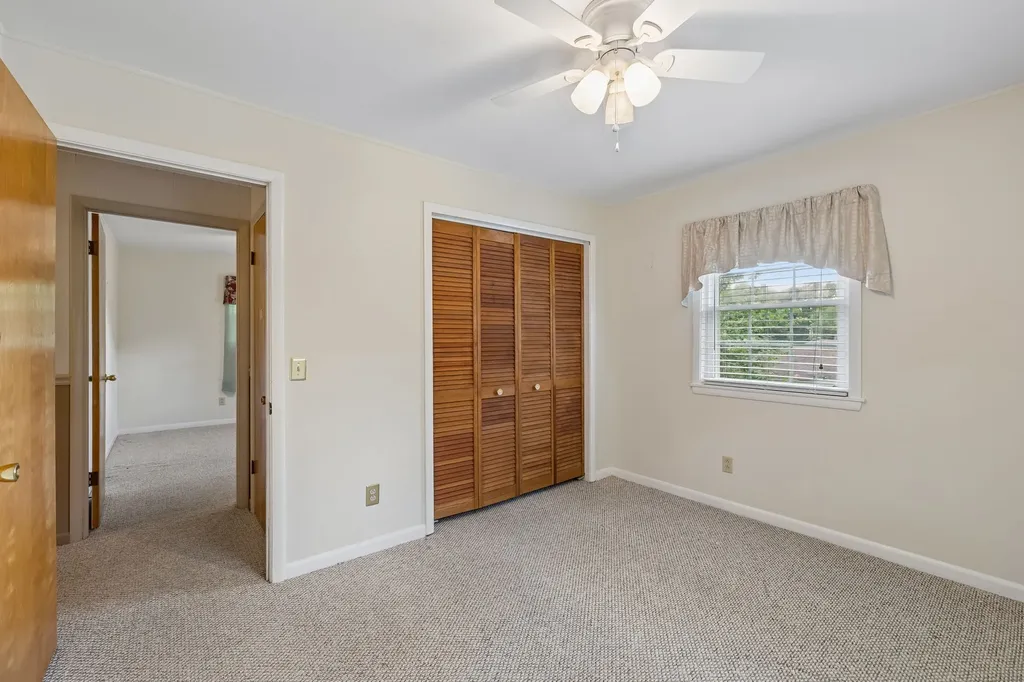 708 Hickory Street Centerville TN 37033