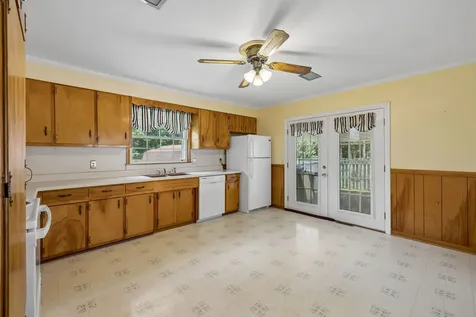 708 Hickory Street Centerville TN 37033