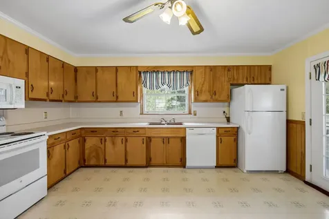 708 Hickory Street Centerville TN 37033
