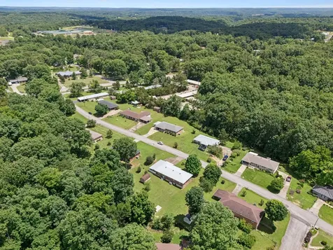 708 Hickory Street Centerville TN 37033