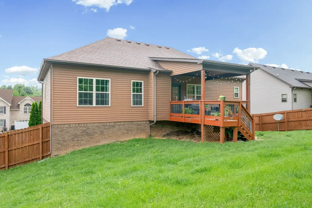 1284 Viewmont Drive Clarksville TN 37040