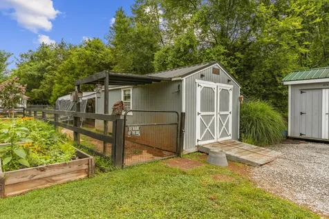 249 Walnut Grove Road Christiana TN 37037