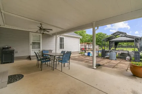 249 Walnut Grove Road Christiana TN 37037