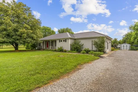 249 Walnut Grove Road Christiana TN 37037
