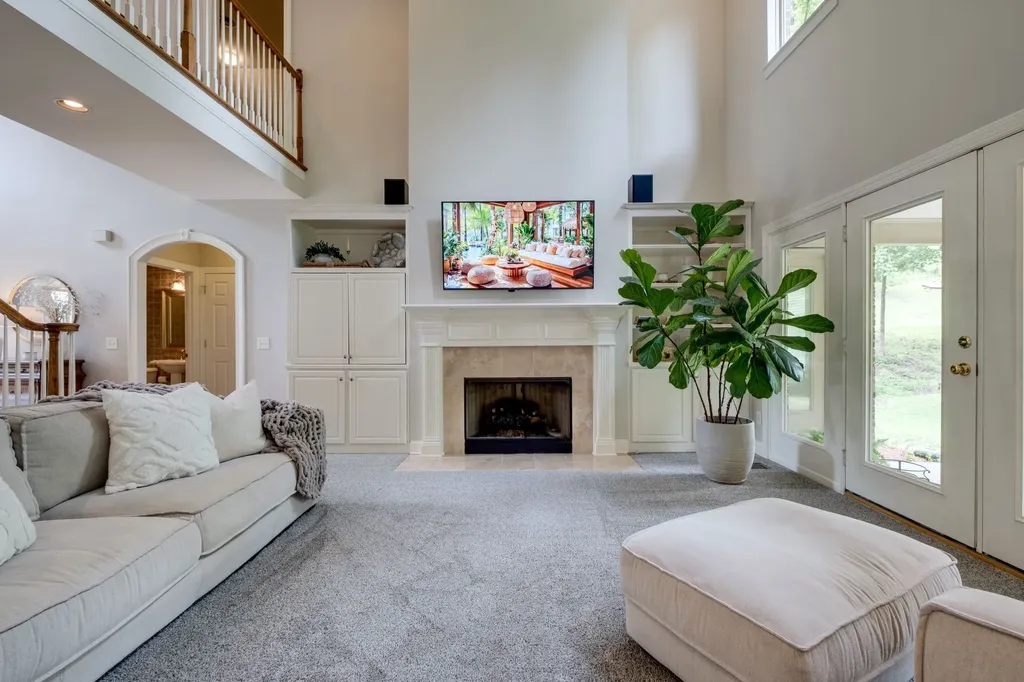 127 Country Hills Drive Hendersonville TN 37075