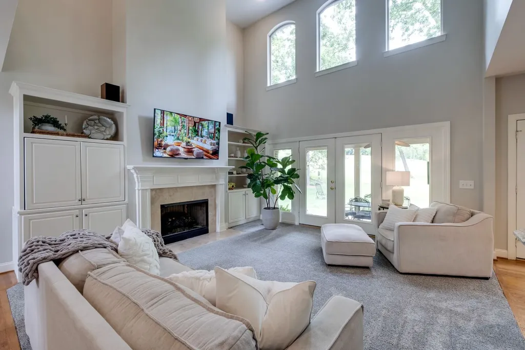 127 Country Hills Drive Hendersonville TN 37075