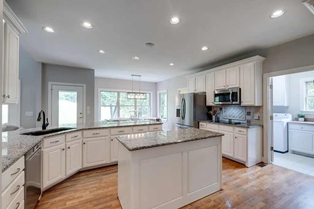127 Country Hills Drive Hendersonville TN 37075