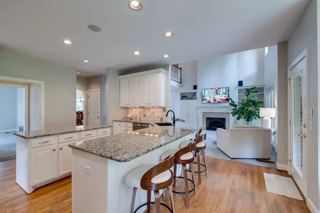 127 Country Hills Drive Hendersonville TN 37075
