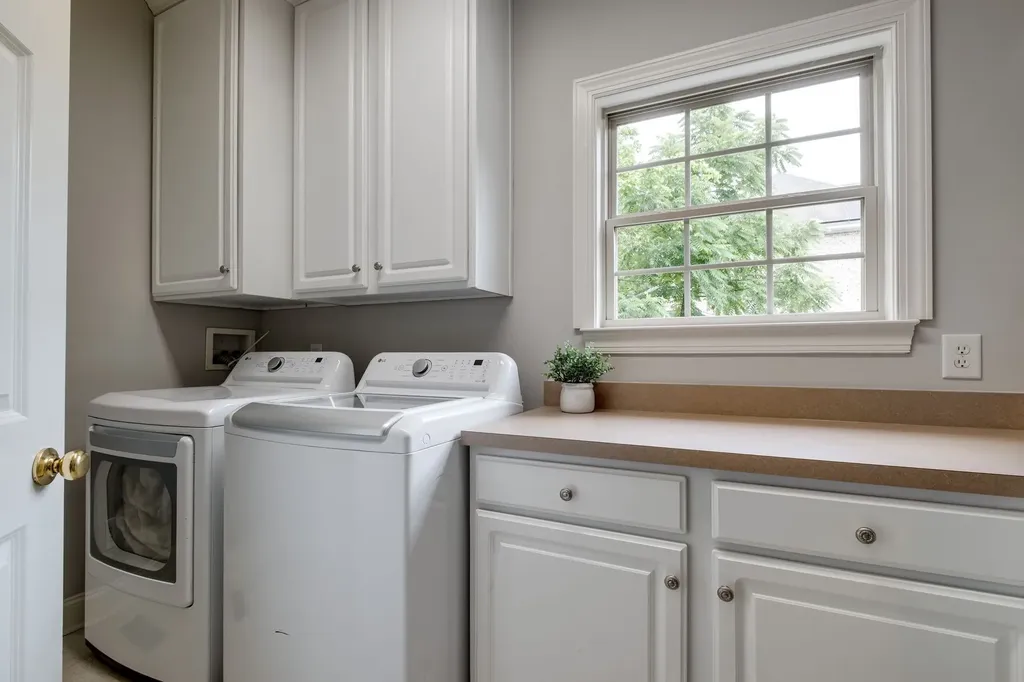 127 Country Hills Drive Hendersonville TN 37075