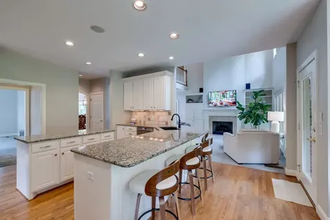 127 Country Hills Drive Hendersonville TN 37075