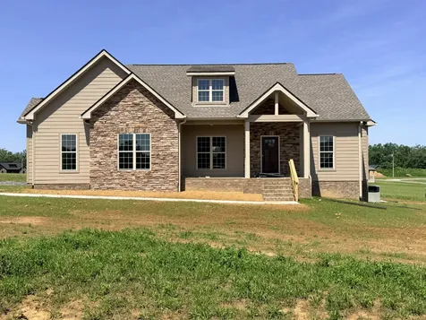 245 Makinley Drive Lafayette TN 37083