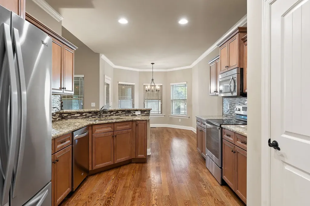 139 Chestnut Oak Avenue Smithville TN 37166