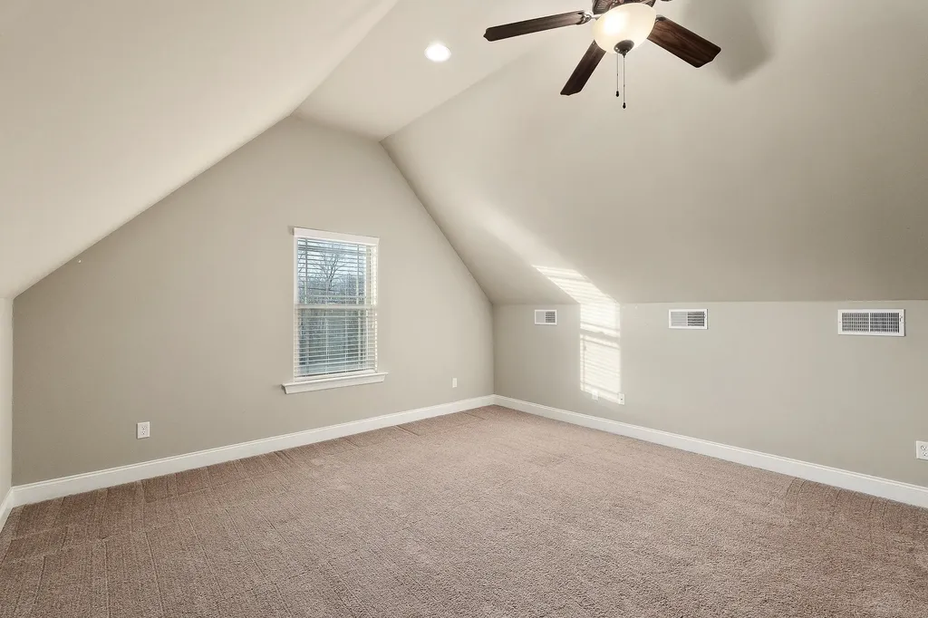 139 Chestnut Oak Avenue Smithville TN 37166