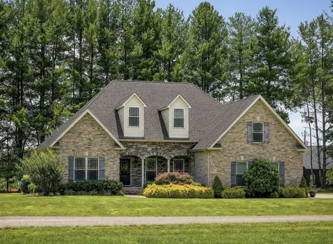139 Chestnut Oak Avenue Smithville TN 37166