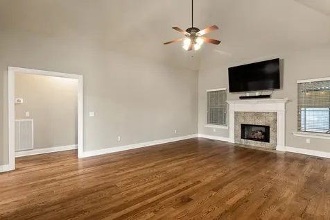 139 Chestnut Oak Avenue Smithville TN 37166