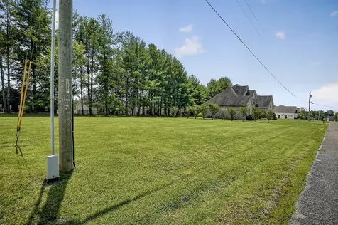 139 Chestnut Oak Avenue Smithville TN 37166