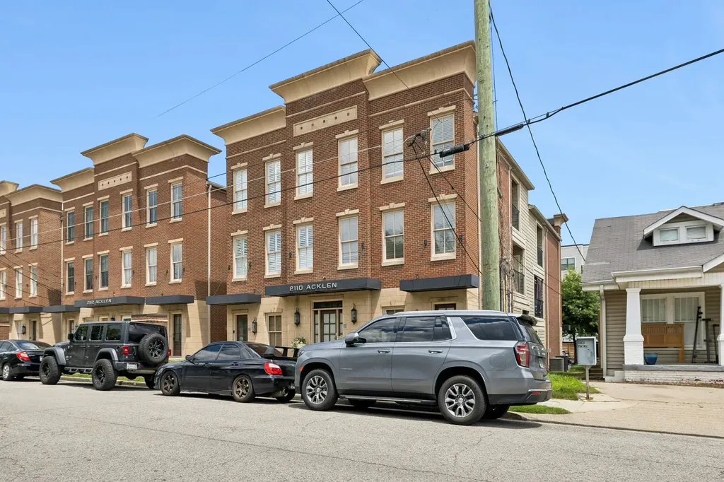 2110 Acklen Avenue Nashville TN 37212