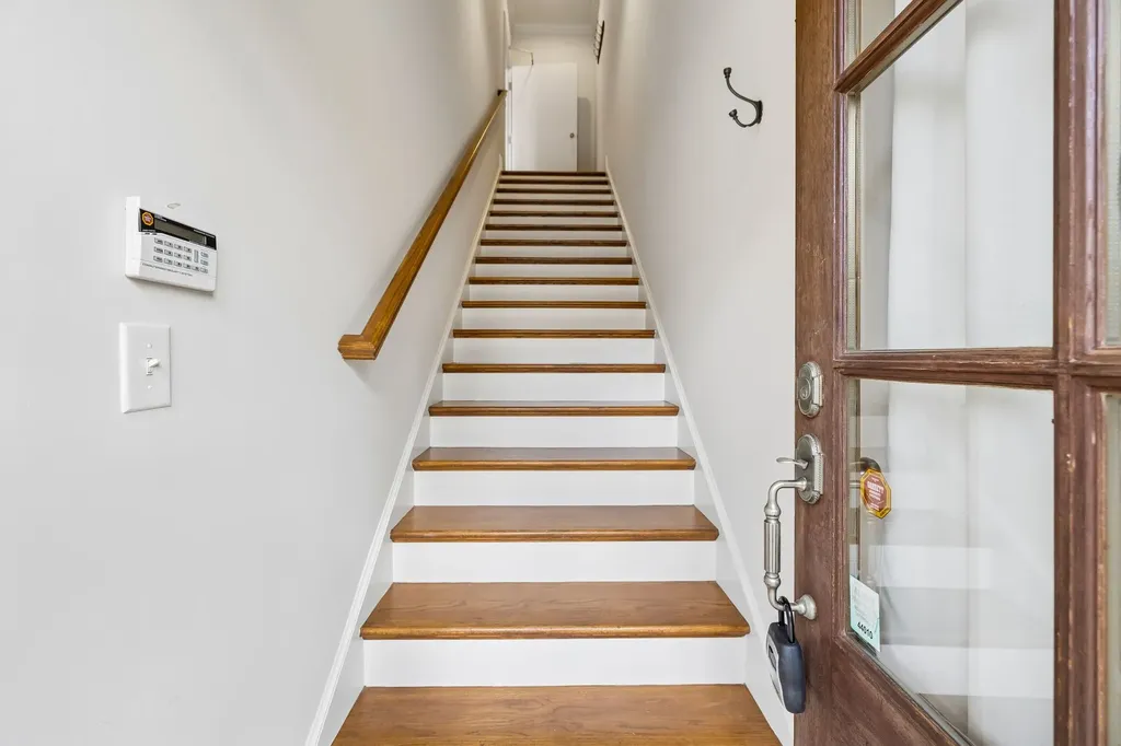2110 Acklen Avenue Nashville TN 37212