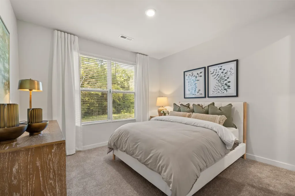 2155 Daniel Johnson Way Clarksville TN 37043