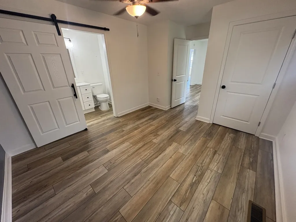 1909 10th Ave, N Nashville TN 37208