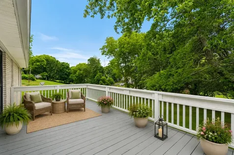 131 Bold Springs Road Mc Ewen TN 37101
