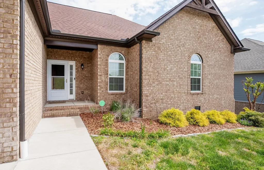 813 Tanager Place Lebanon TN 37087