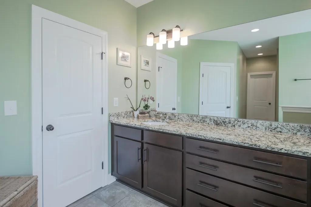813 Tanager Place Lebanon TN 37087