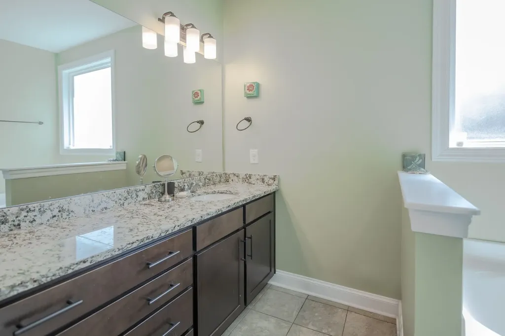 813 Tanager Place Lebanon TN 37087
