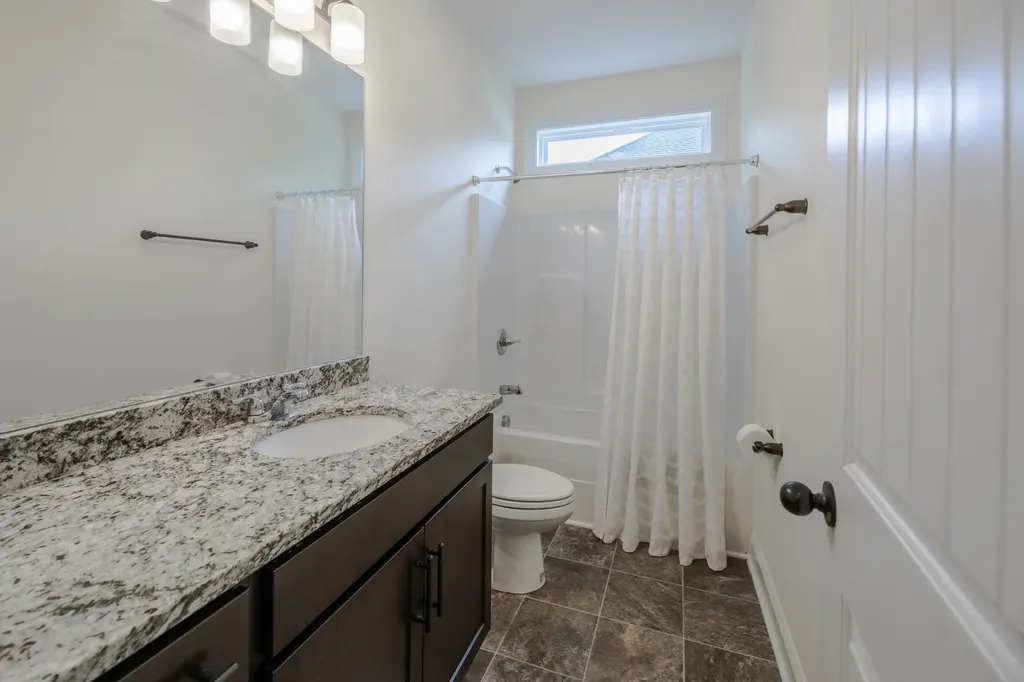 813 Tanager Place Lebanon TN 37087