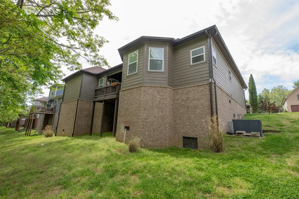 813 Tanager Place Lebanon TN 37087