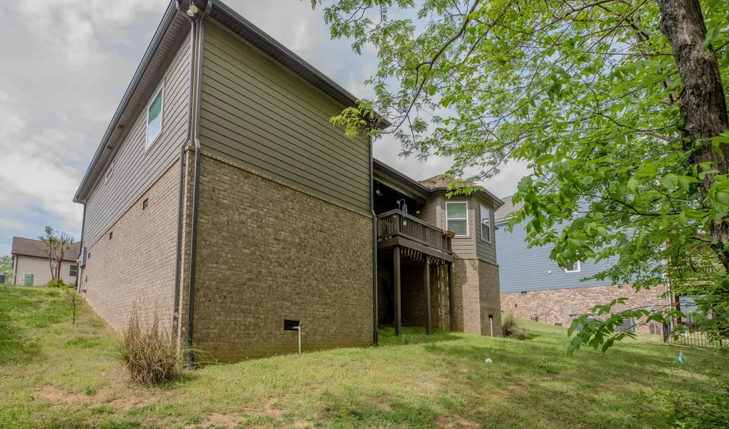 813 Tanager Place Lebanon TN 37087