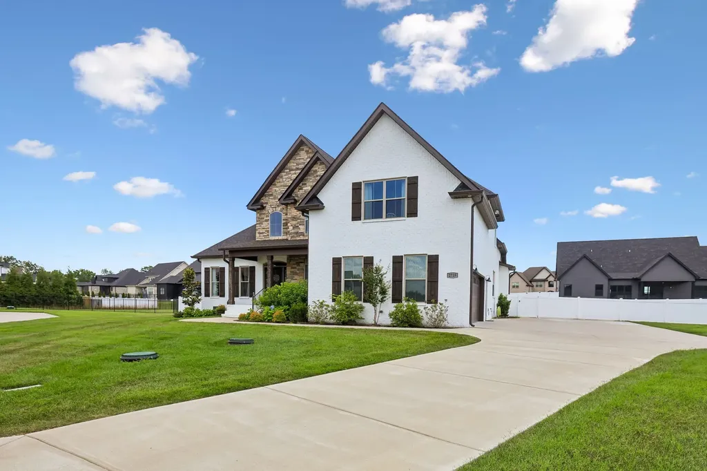 2729 Carousel Drive Murfreesboro TN 37128