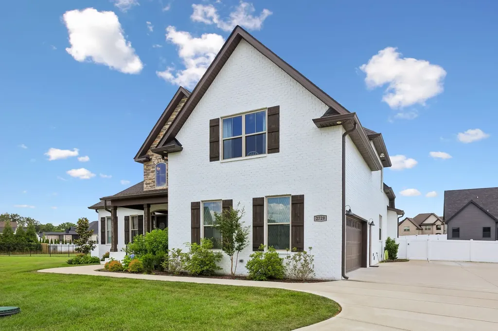 2729 Carousel Drive Murfreesboro TN 37128
