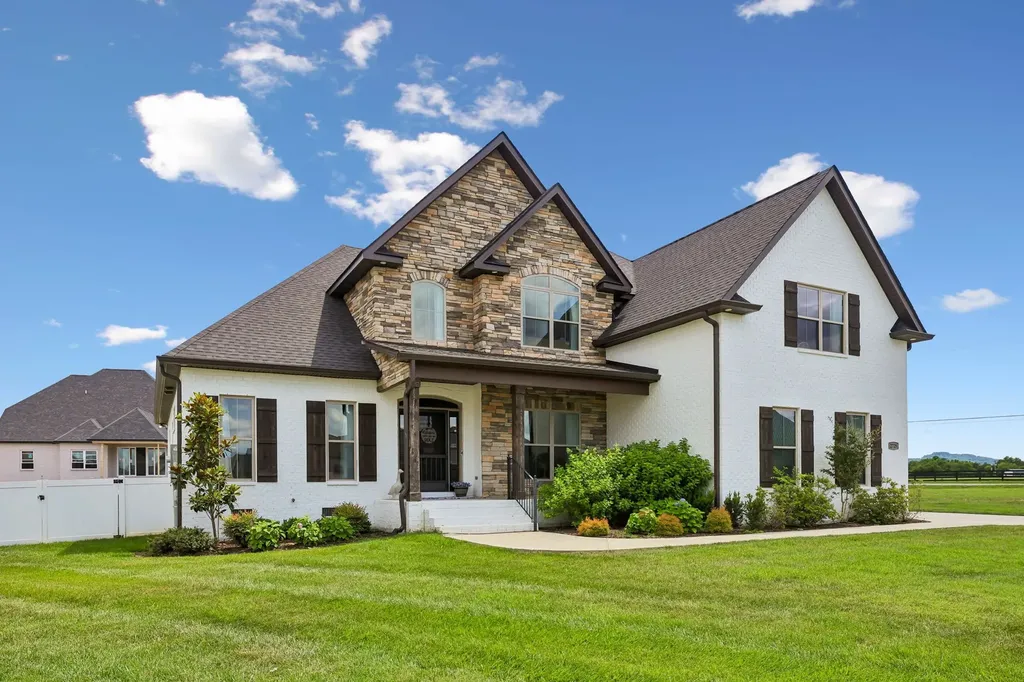 2729 Carousel Drive Murfreesboro TN 37128